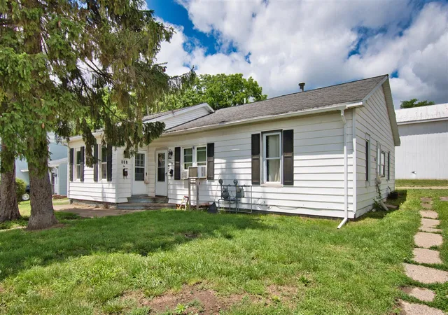 4th image of 931 Cherry St, Niles, MI 49120 | MLS# 70540344