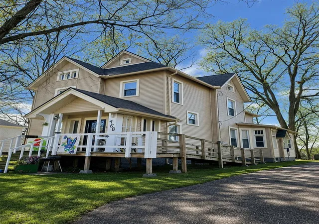 2nd image of 468 Colfax Ave, Benton Harbor, MI 49022 | MLS# 70508145