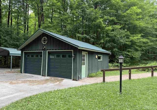Photo 2 of Single family home for sale at W7230 Marquis Rd, Amberg T Wi, WI 54102 | MLS# 50215851 | Listing updated on 2026-08-25