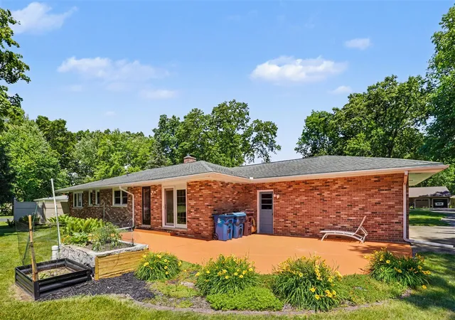 Photo 3 of Sale Pending at 12869 Minges Rd, Battle Creek, MI 49015 | MLS# 70539654 | Listing updated on 2026-09-12