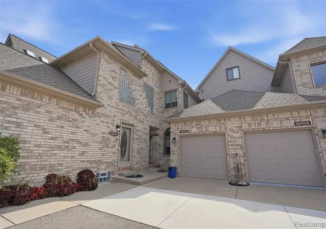 Photo 2 of Condo for sale at 50717 Harbour View Dr, New Baltimore, MI 48047 | MLS# 61023827 | Listing updated on 2026-09-01