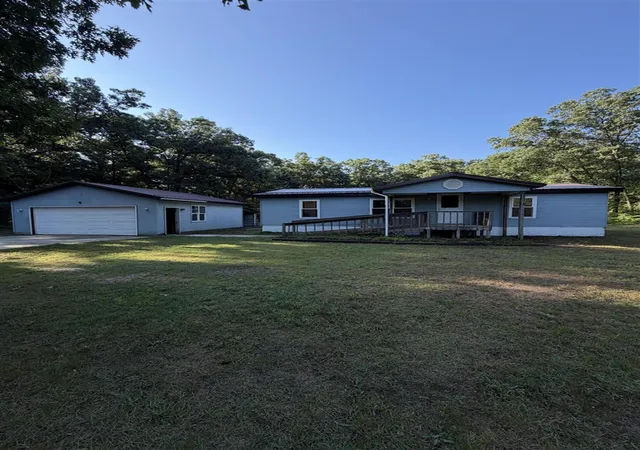 Photo 1 of Single family home for sale at 6637 White Rd, Muskegon, MI 49442 | MLS# 70555568 | Listing updated on 2026-08-29