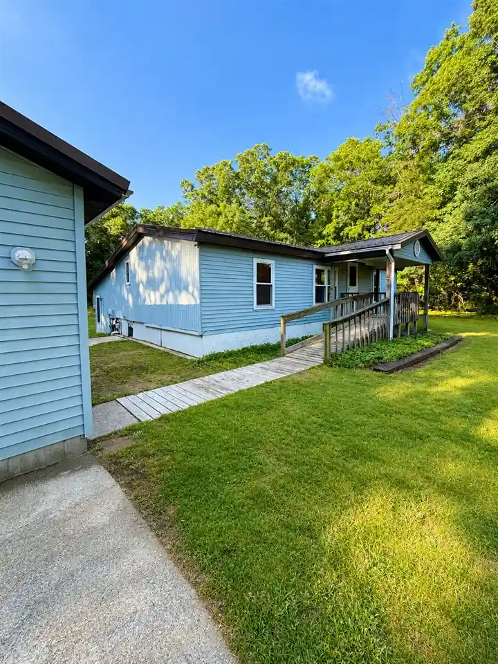 Photo 1 of Single family home for sale at 6637 White Rd, Muskegon, MI 49442 | MLS# 70555568 | Listing updated on 2026-10-21