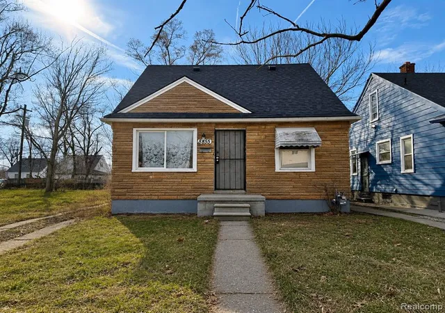 1st image of 8855 Stout St, Detroit, MI 48228 | MLS# 60981475