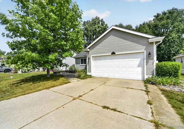 2nd image of 360 Winding River Dr, Williamston, MI 48895 | MLS# 61015294
