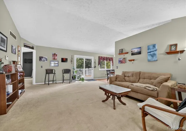 5th image of 360 Winding River Dr, Williamston, MI 48895 | MLS# 61015294