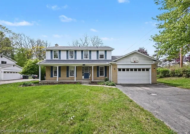 1st image of 16941 Shrewsbury St, Livonia, MI 48154 | MLS# 60990897