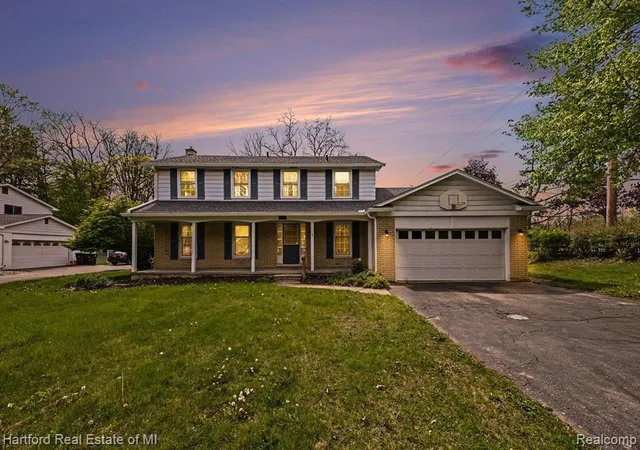 3rd image of 16941 Shrewsbury St, Livonia, MI 48154 | MLS# 60990897