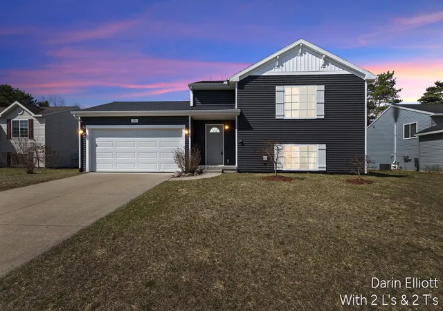 Homes for sale in Belding, MI | 749 Pine Ridge Dr, Belding, MI 48809 | MLS# 70522494