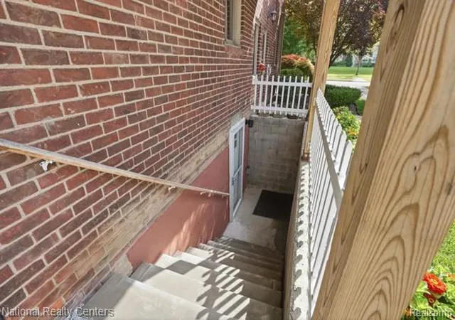 Homes for sale in Grosse Pointe Farms, MI | 169 Mckinley Ave, Grosse Pointe Farms, MI 48236 | MLS# 61004339