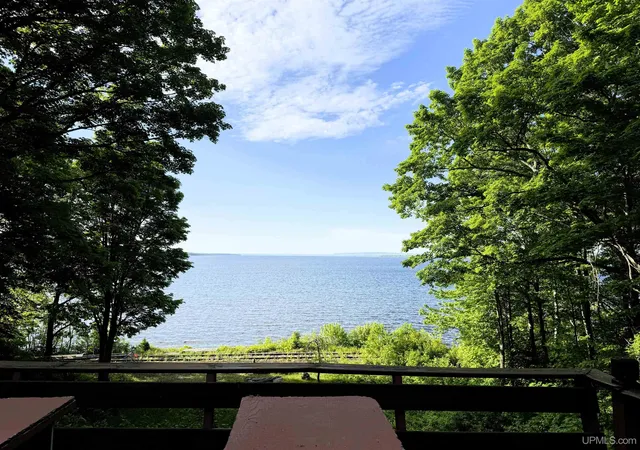 Homes for sale in Bergland, MI | 16844 Goose Lane Rd, Bergland, MI 49910 | MLS# 50210371