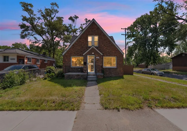 38th image of 21004 Reimanville Ave, Ferndale, MI 48220 | MLS# 70538192