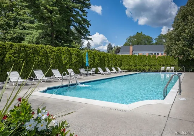 Homes for sale in Bloomfield Hills, MI | 150 Billingsgate Ct #Unit D, Bloomfield Hills, MI 48301 | MLS# 61006902