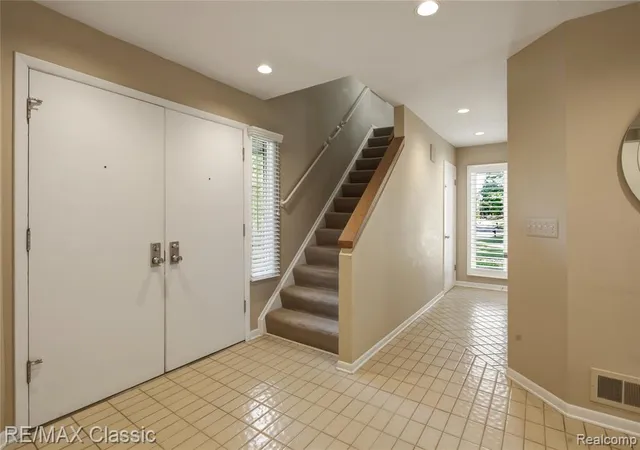 Photo 2 of Single family home for sale at 5423 W Bloomfield Lake Rd, West Bloomfield, MI 48323 2413 | MLS# 61025647 | Listing updated on 2026-09-02