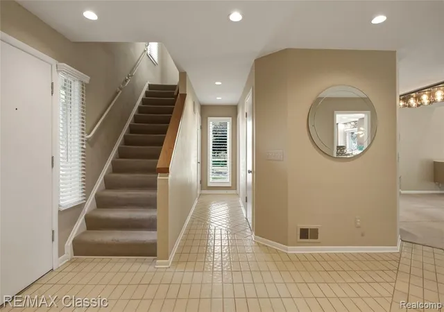 Photo 3 of Single family home for sale at 5423 W Bloomfield Lake Rd, West Bloomfield, MI 48323 2413 | MLS# 61025647 | Listing updated on 2026-09-02