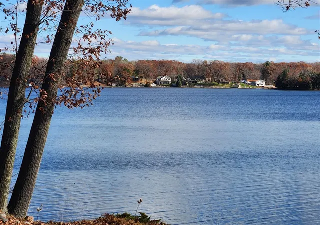 1st image of 10980 N Marywood Dr, Stanwood, MI 49346 | MLS# 70507638