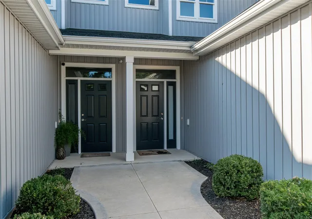 3rd image of 2384 Watertown Wy, Grand Rapids, MI 49505