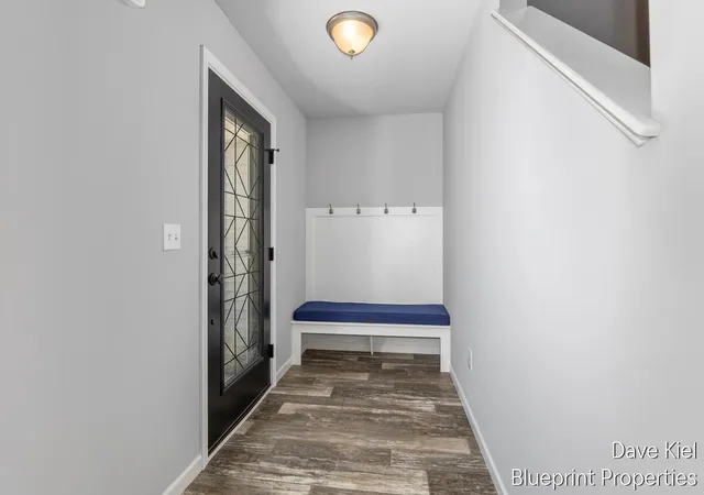 image of 445 Oak View Dr, Middleville, MI 49333 | MLS# 70553544