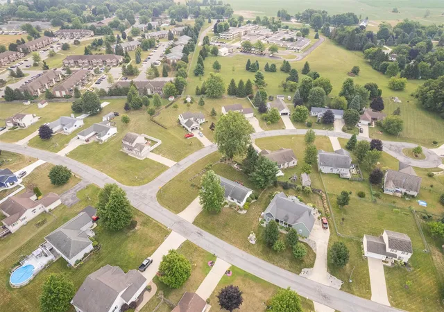 27th image of 225 Joy Rd, Adrian, MI 49221 | MLS# 70548575