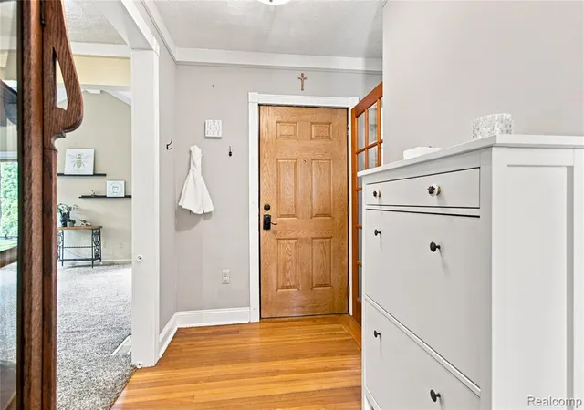 Photo 3 of Single family home for sale at 21814 Parker St, Farmington Hills, MI 48336 | MLS# 61022589 | Listing updated on 2026-09-06
