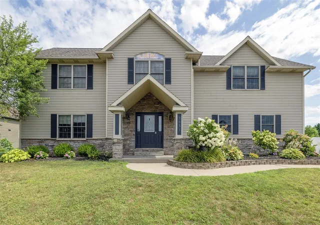 Photo 1 of Single family home for sale at 2053 Joni Ln, Stevensville, MI 49127 | MLS# 70546947 | Listing updated on 2026-08-28