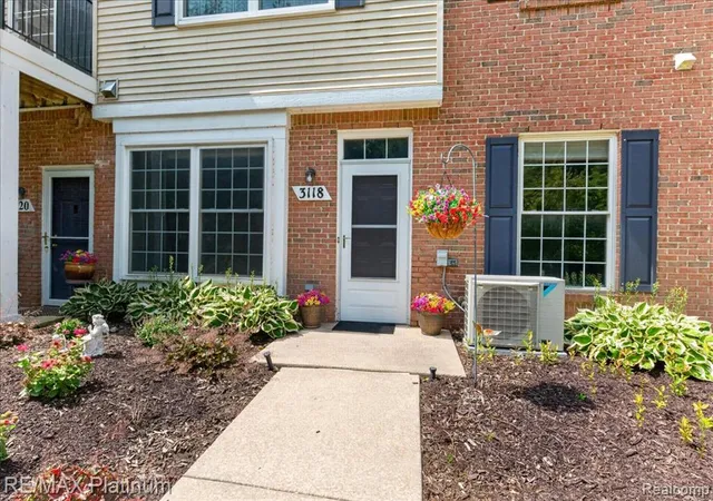 Photo 2 of Condo for sale at 3118 Kneeland Cir, Howell, MI 48843 4508 | MLS# 61024810 | Listing updated on 2026-09-13