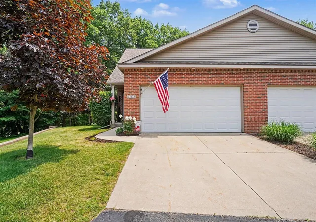 Homes for sale in Spring Lake, MI | 17473 Park Pl Cir, Spring Lake, MI 49456 | MLS# 70538376