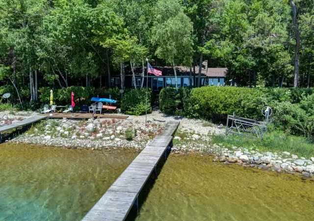 Homes for sale in Omena, MI | 4152 N Omena Point Rd, Omena, MI 49674 | MLS# 80067114