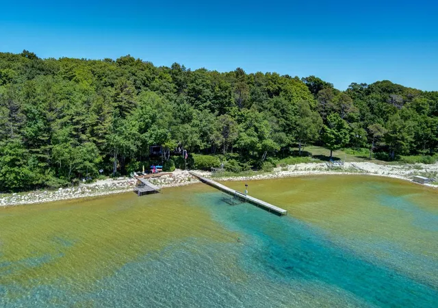 Photo 4 of Single family home for sale at 4152 N Omena Point Rd, Omena, MI 49674 | MLS# 80067114 | Listing updated on 2026-09-11