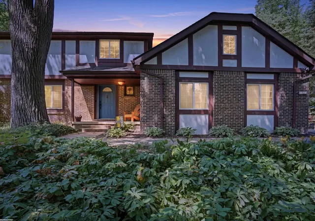 1st image of 23011 Gill Rd Rd, Farmington Hills, MI 48335 | MLS# 50209998