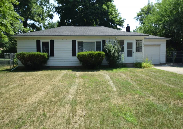 Photo 1 of Sale Pending at 708 Cypress St, Midland, MI 48642 | MLS# 50215247 | Listing updated on 2026-08-19