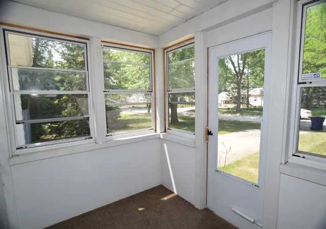 Photo 3 of Sale Pending at 708 Cypress St, Midland, MI 48642 | MLS# 50215247 | Listing updated on 2026-08-19