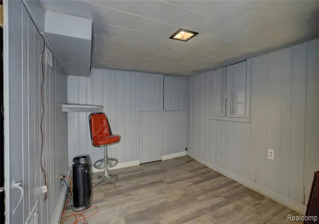 29th image of 1644 Mason St, Flint, MI 48503 | MLS# 60984100
