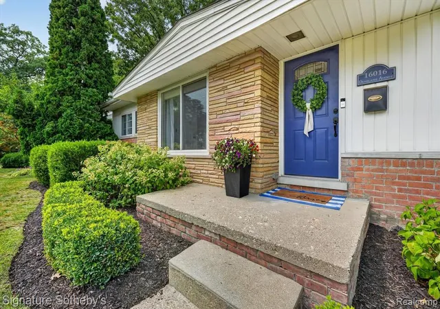 Photo 2 of Sale Pending at 16016 N Dunblaine Ave, Beverly Hills, MI 48025 | MLS# 61019856 | Listing updated on 2026-08-30