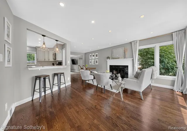 Photo 4 of Sale Pending at 16016 N Dunblaine Ave, Beverly Hills, MI 48025 | MLS# 61019856 | Listing updated on 2026-08-30
