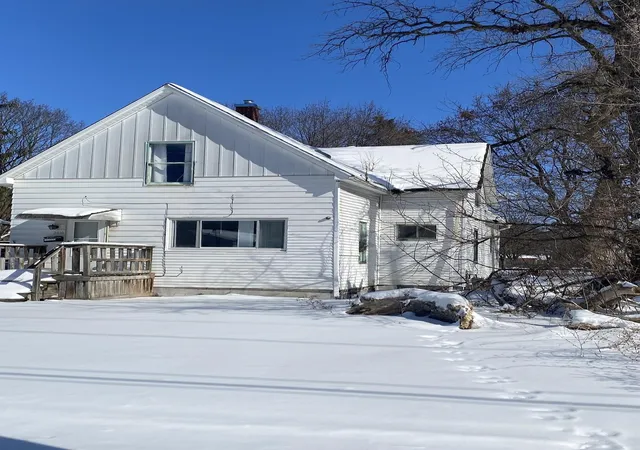 Photo 1 of Single family home for sale at 2610 S Jefferson Ave, Saginaw, MI 48601 | MLS# 50167223 | Listing updated on 2026-08-06