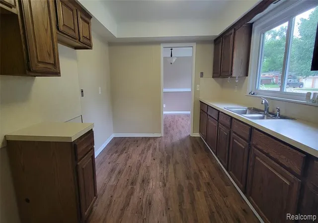 Photo 4 of Sale Pending at 45437 Hecker Dr, Utica, MI 48317 | MLS# 61016974 | Listing updated on 2026-08-07