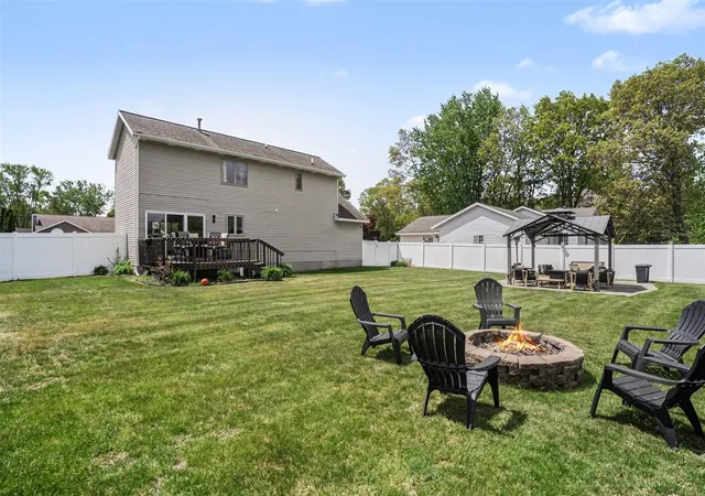 Homes for sale in Muskegon, MI | 1524 Garrison Rd, Muskegon, MI 49441 | MLS# 70534161