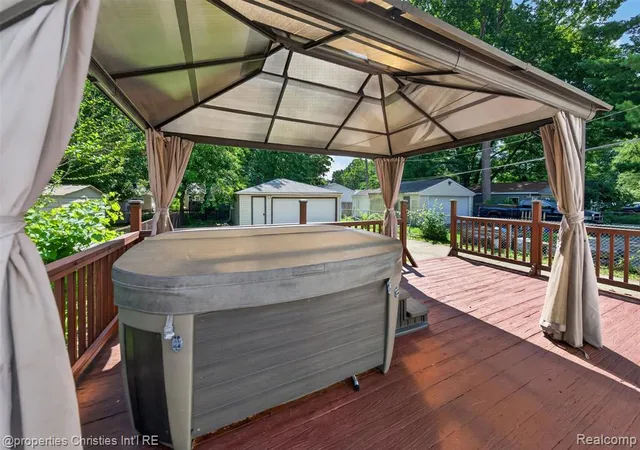 Homes for sale in Madison Heights, MI | 27856 Lenox Ave, Madison Heights, MI 48071 | MLS# 61007183