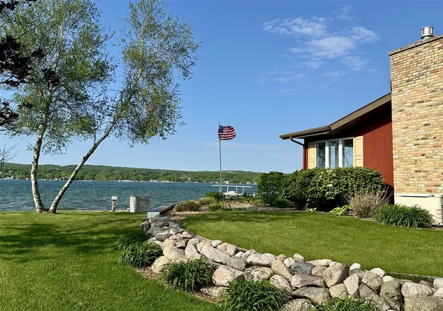 Homes for sale in Onekama, MI | 4554 Crescent Beach Rd, Onekama, MI 49660 | MLS# 70535040