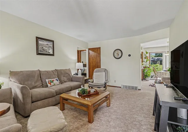 Homes for sale in Bridgman, MI | 3430 Cedar Ln, Bridgman, MI 49106 | MLS# 70541483