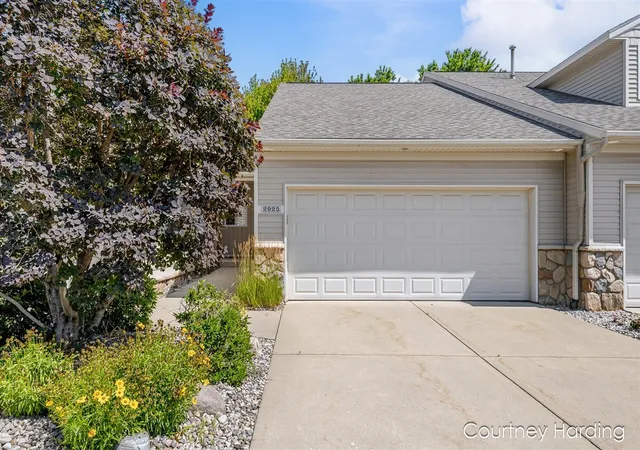 Homes for sale in Hudsonville, MI | 2925 Stoney Creek Ct #103, Hudsonville, MI 49426 | MLS# 70544386