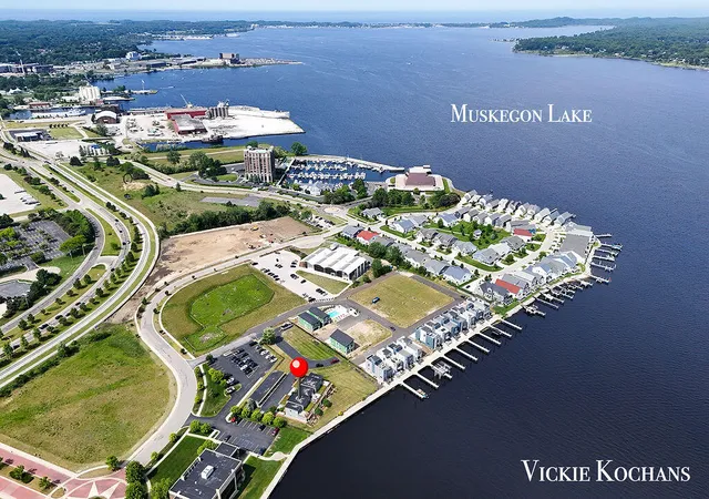 2nd image of 142 Viridian Dr, Muskegon, MI 49440 | MLS# 70537895