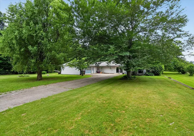 Homes for sale in Marshall, MI | 11641 22 Mile Rd, Marshall, MI 49068 | MLS# 50212401