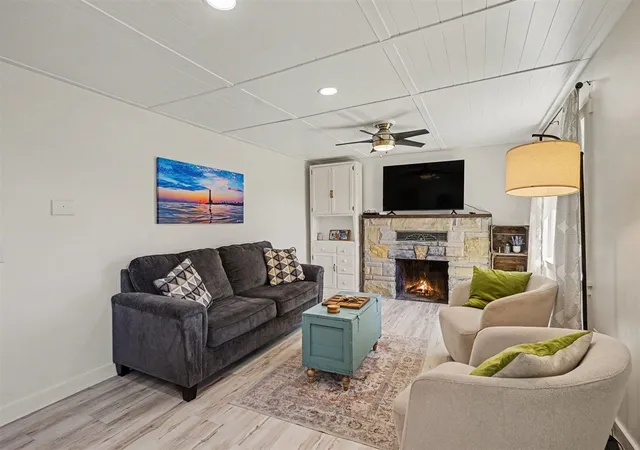 Photo 3 of Single family home for sale at 66 Lakeview Ave, Norton Shores, MI 49444 | MLS# 70554691 | Listing updated on 2026-09-18