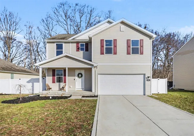Photo 2 of Single family home for sale at 596 Waters Way, Watervliet, MI 49098 | MLS# 70519433 | Listing updated on 2026-04-10