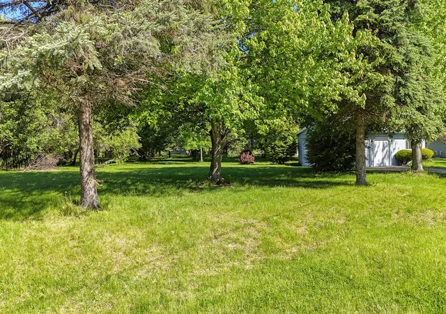 Homes for sale in Decatur, MI | 60779 W Oak Dr, Decatur, MI 49045 | MLS# 70533588
