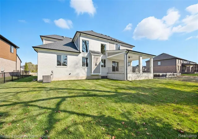 36th image of 24722 Tribute Dr, Macomb, MI 48042 | MLS# 60947924