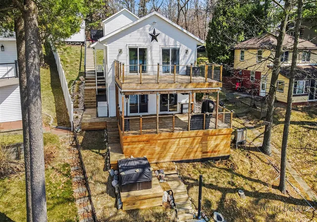 Homes for sale in Belding, MI | 7485 Ravine Dr, Belding, MI 48809 | MLS# 70524306