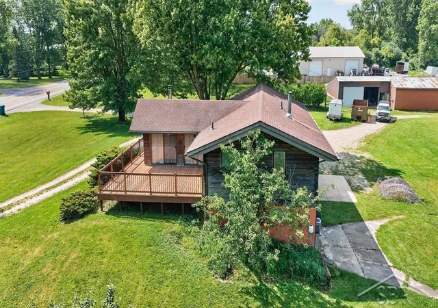 Homes for sale in Whitmore Lake, MI | 6431 Whitmore Lake Rd, Whitmore Lake, MI 48189 | MLS# 50207728